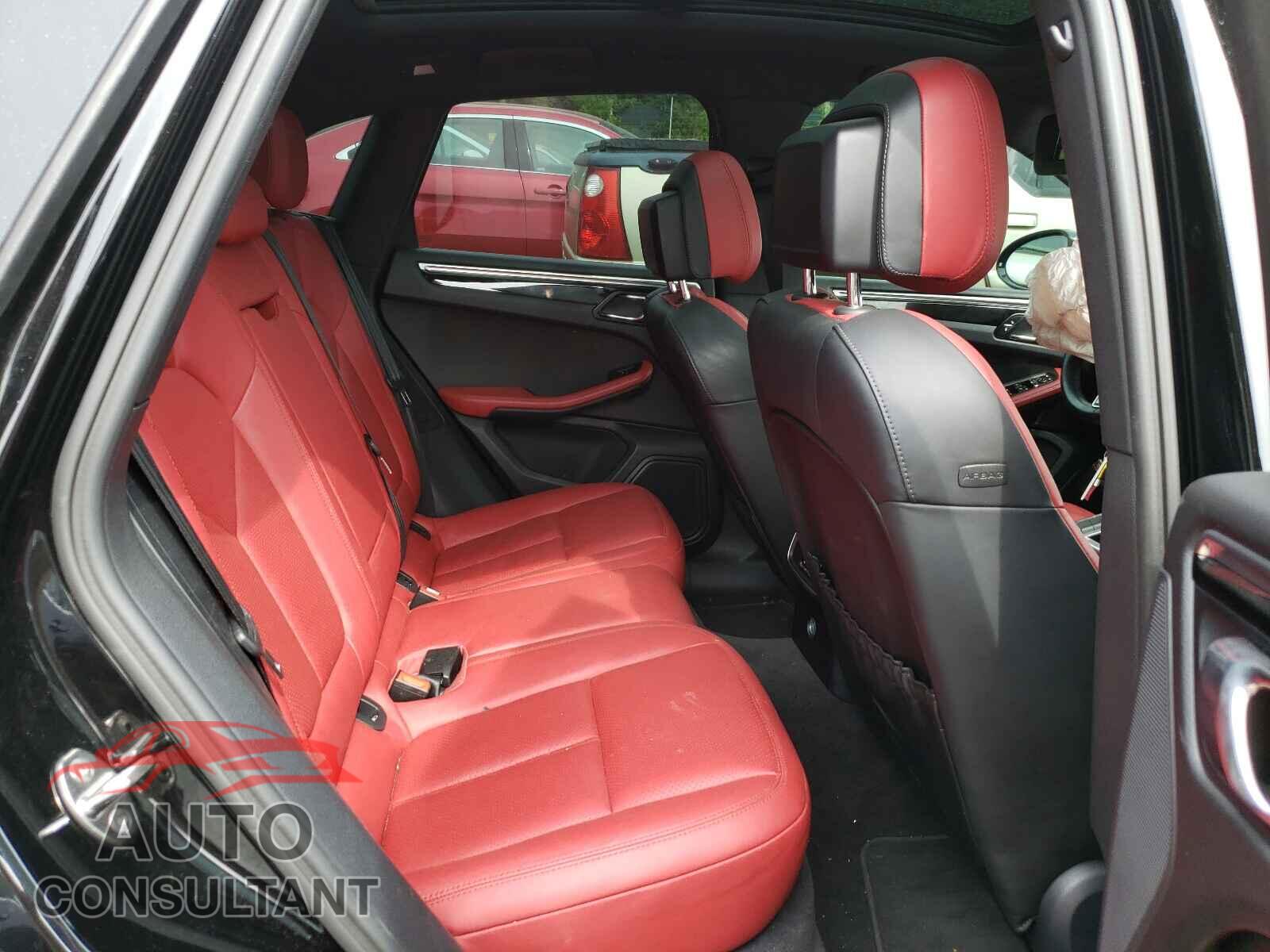 PORSCHE MACAN 2016 - WP1AB2A53GLB49806