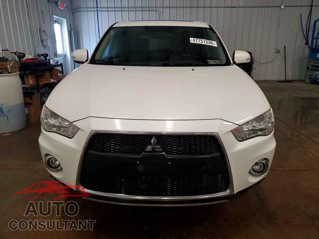 MITSUBISHI OUTLANDER 2012 - JA4JT5AX4CU000367
