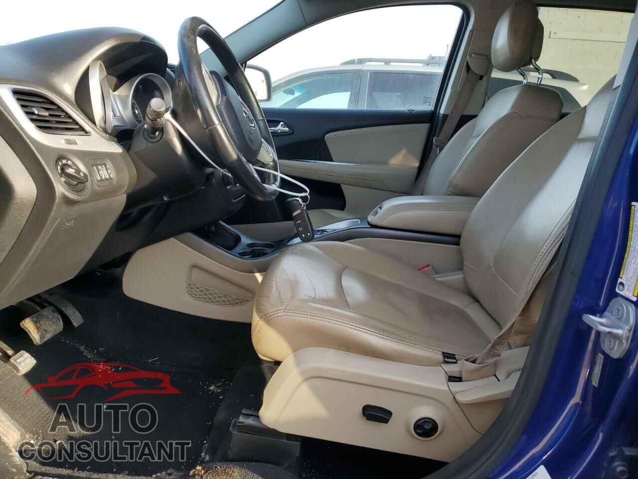 DODGE JOURNEY 2012 - 3C4PDCCGXCT210237