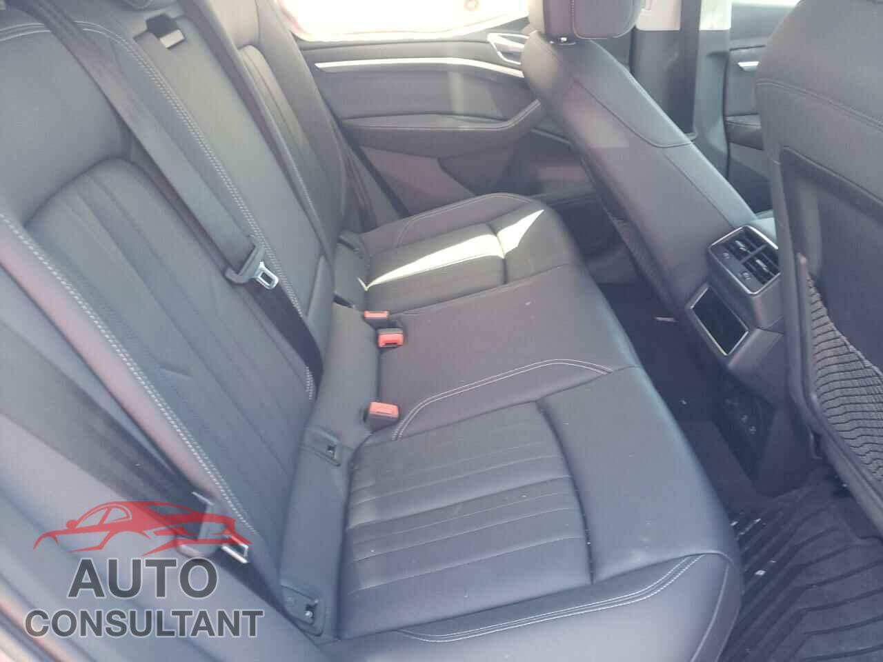 AUDI E-TRON 2021 - WA1AAAGE1MB012459