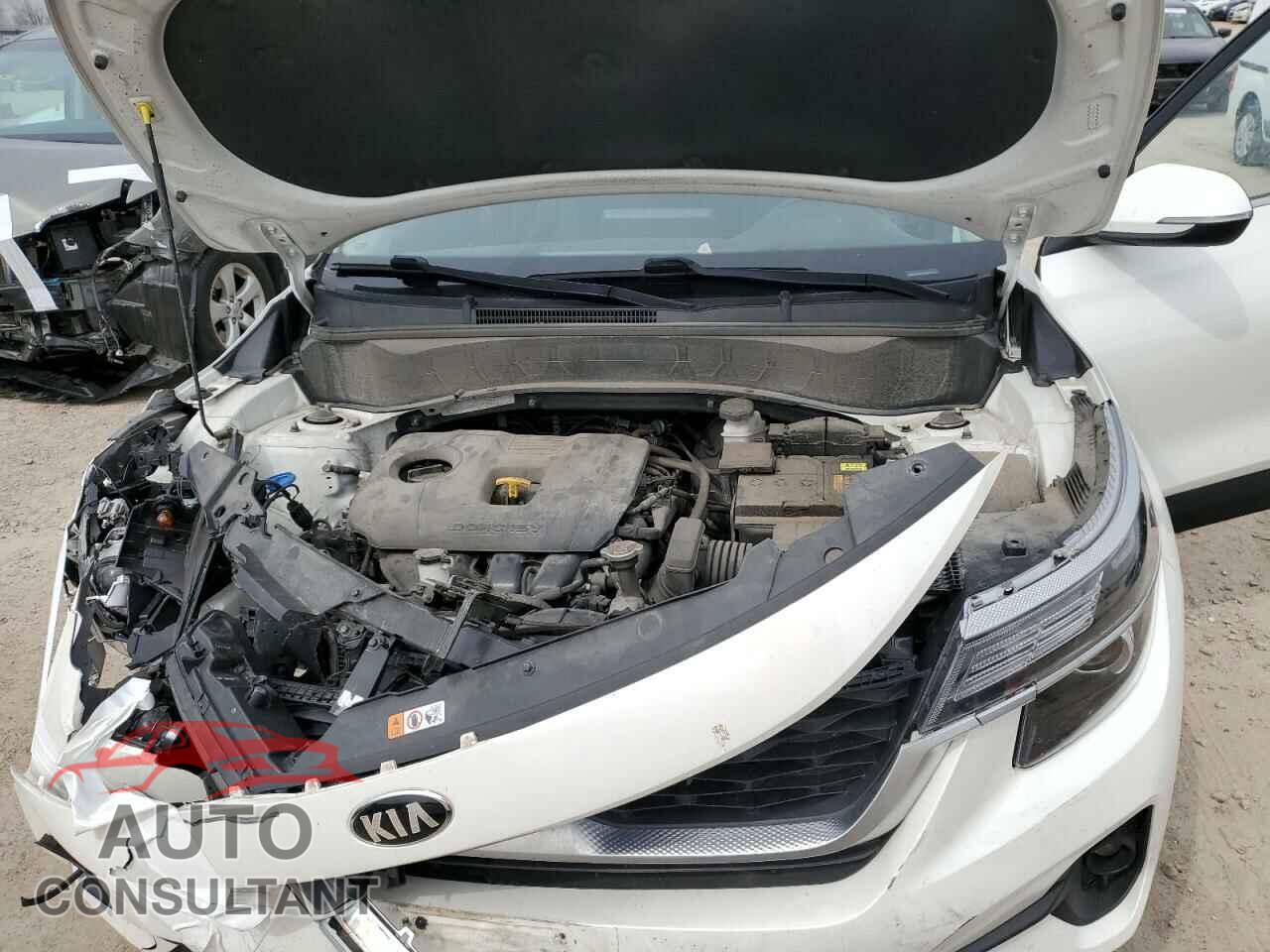 KIA SELTOS 2021 - KNDEUCAA5M7043426