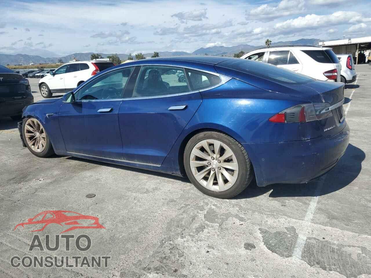 TESLA MODEL S 2018 - 5YJSA1E28JF267766