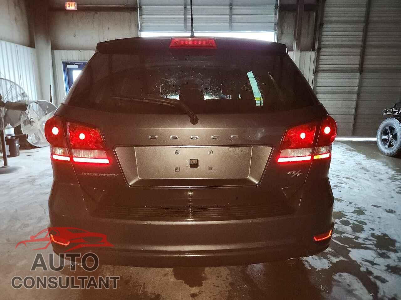 DODGE JOURNEY 2015 - 3C4PDCEG3FT509859