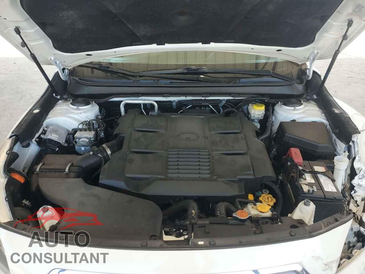 SUBARU OUTBACK 2017 - 4S4BSENC4H3330765