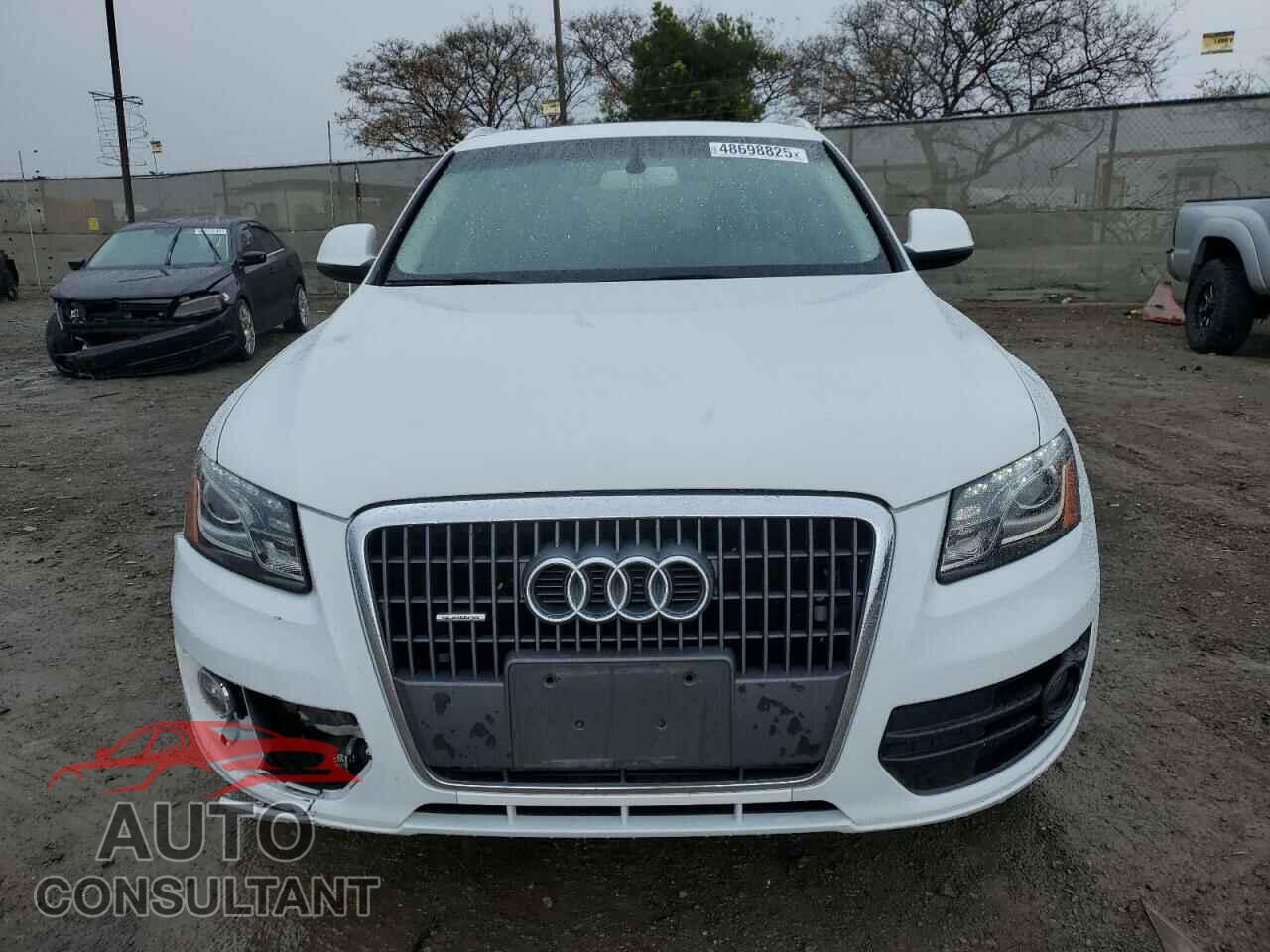 AUDI Q5 2012 - WA1LFAFP2CA077399
