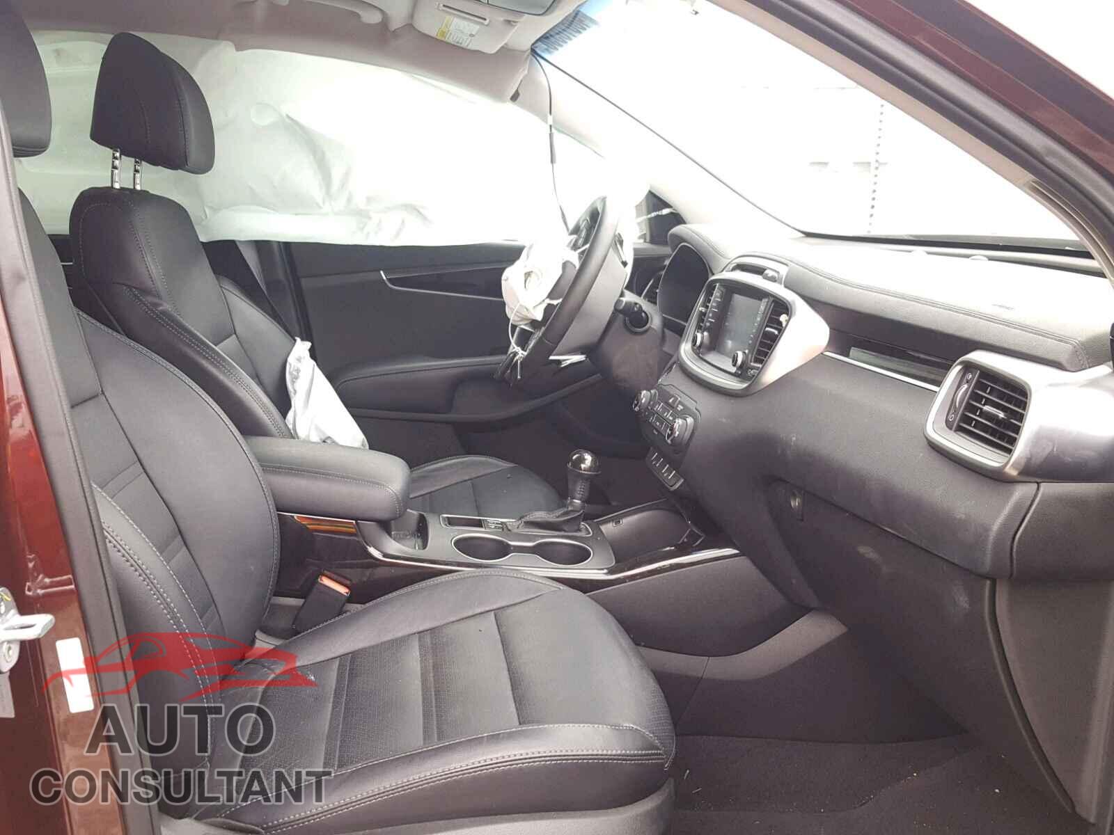 KIA SORENTO EX 2017 - 5XYPHDA19HG267780