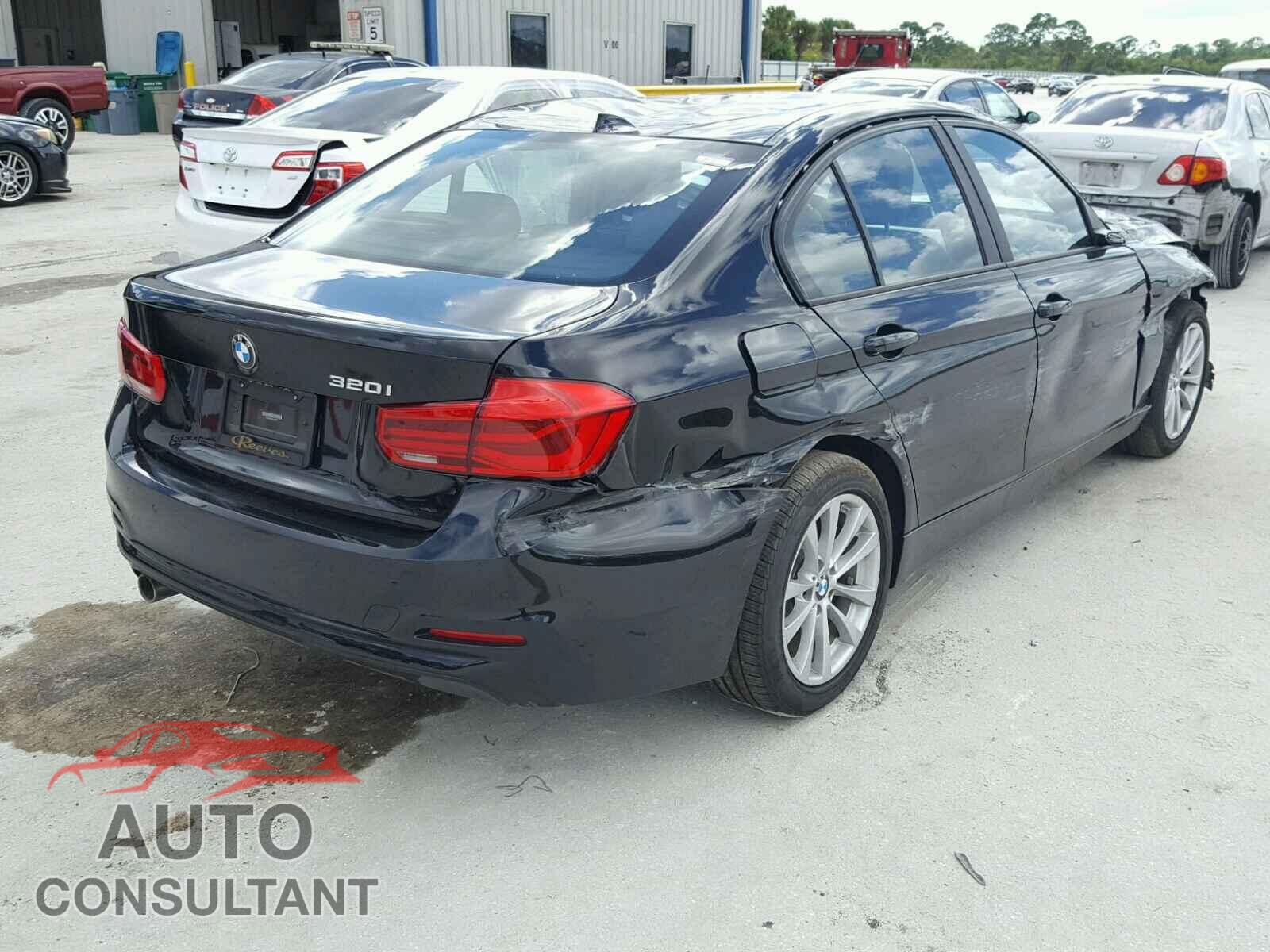 BMW 3 SERIES 2017 - WBA8A9C56HK620487