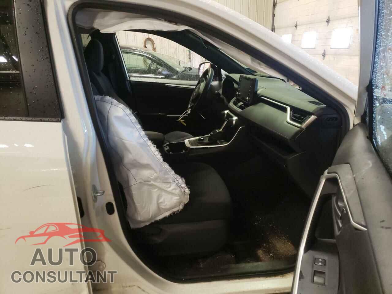 TOYOTA RAV4 2021 - JTMAB3FV7MD005276