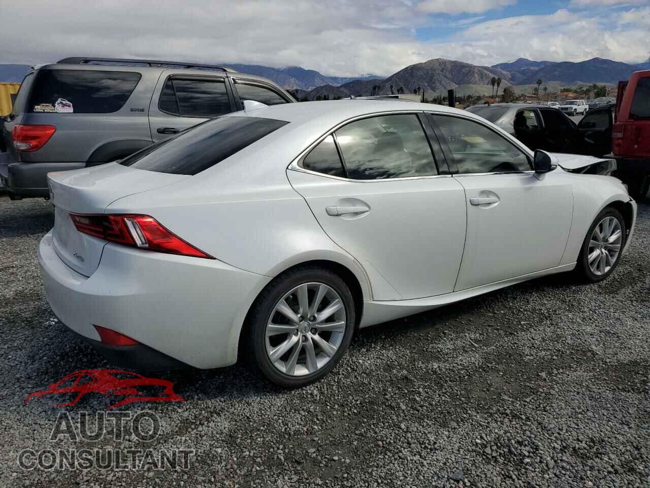 LEXUS IS 2015 - JTHBF1D24F5048720