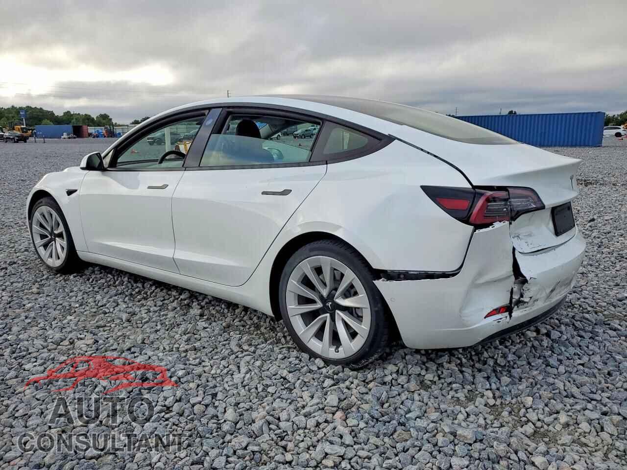 TESLA MODEL 3 2021 - 5YJ3E1EAXMF856760