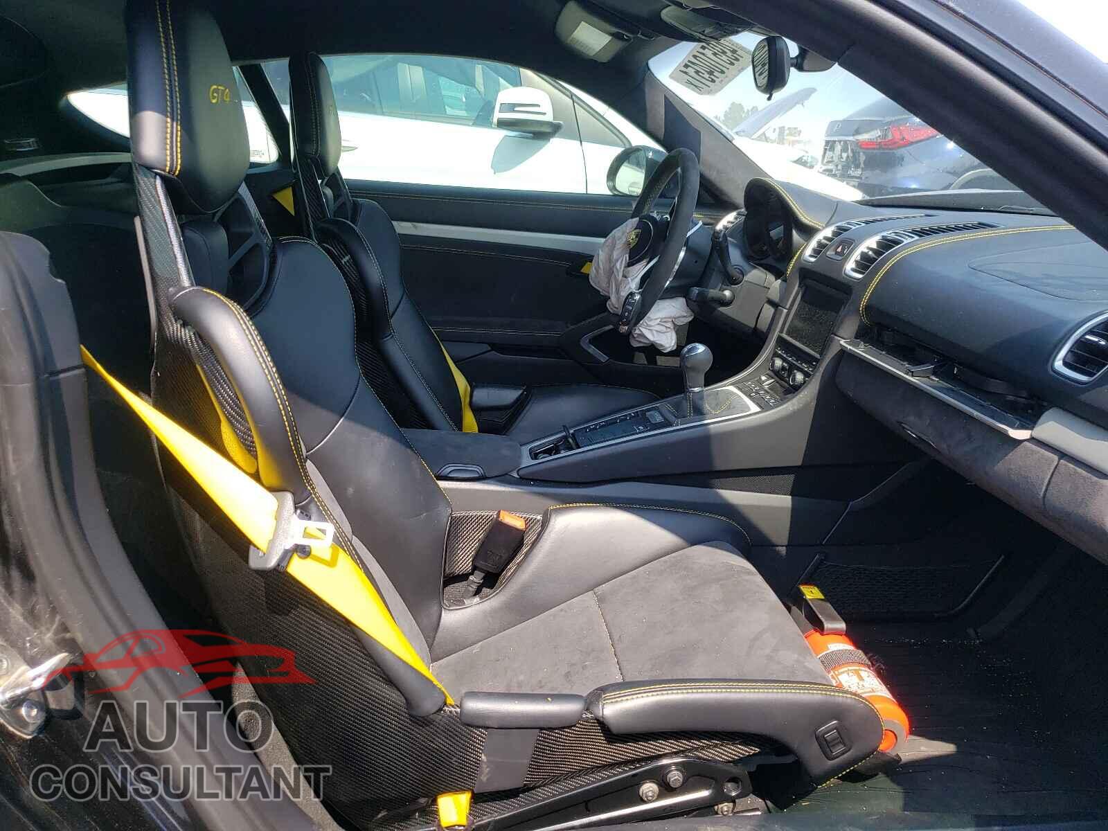 PORSCHE CAYMAN 2016 - WP0AC2A87GK197713