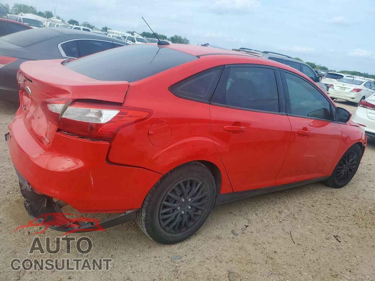 FORD FOCUS 2012 - 1FAHP3F25CL450163