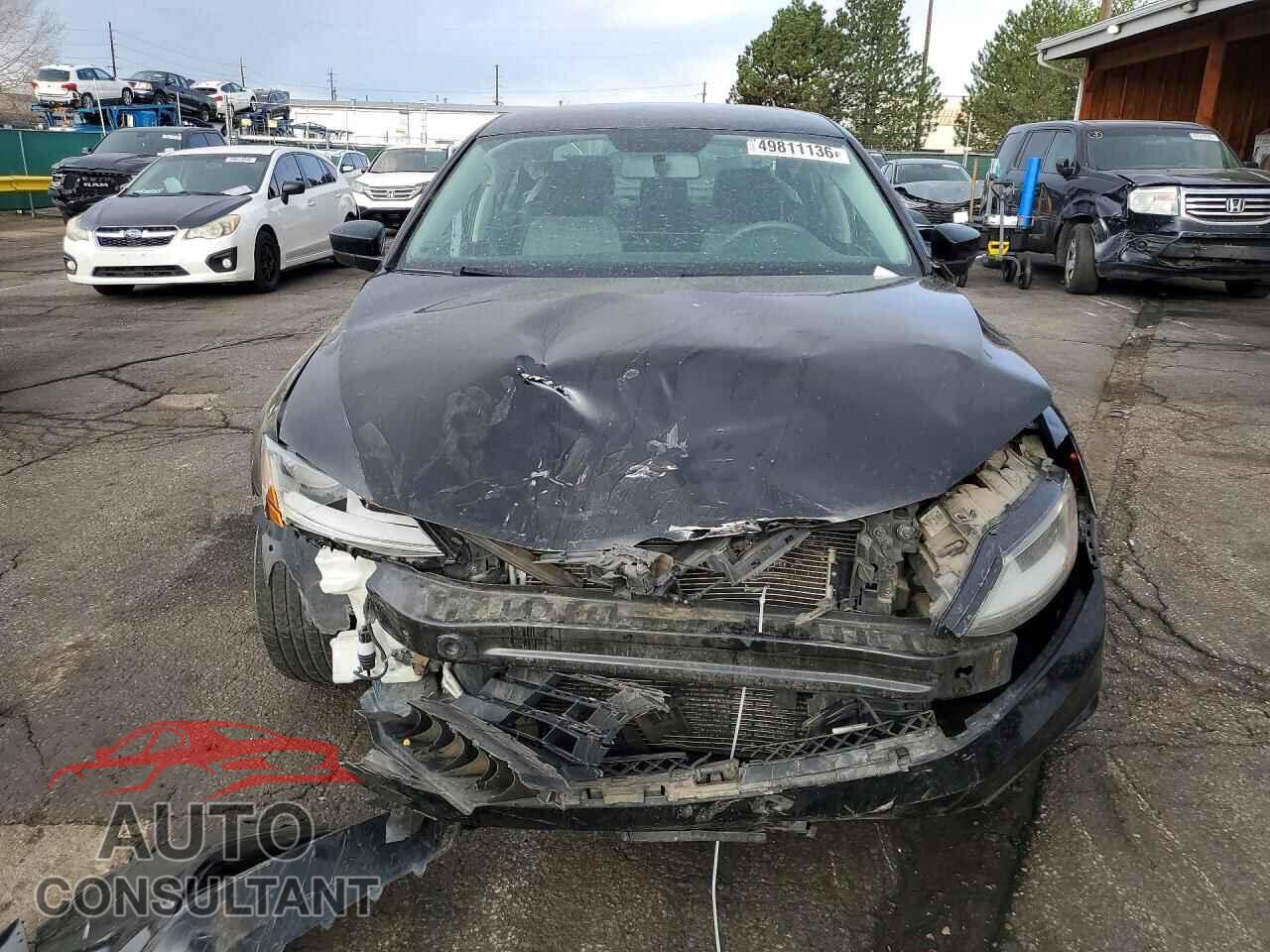 VOLKSWAGEN JETTA 2017 - 3VW2B7AJ1HM380393