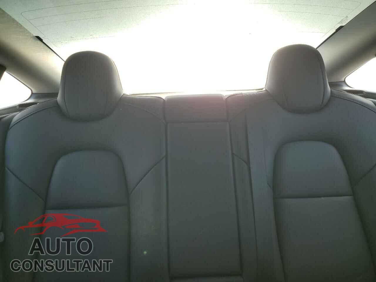 TESLA MODEL 3 2023 - 5YJ3E1EA4PF402430