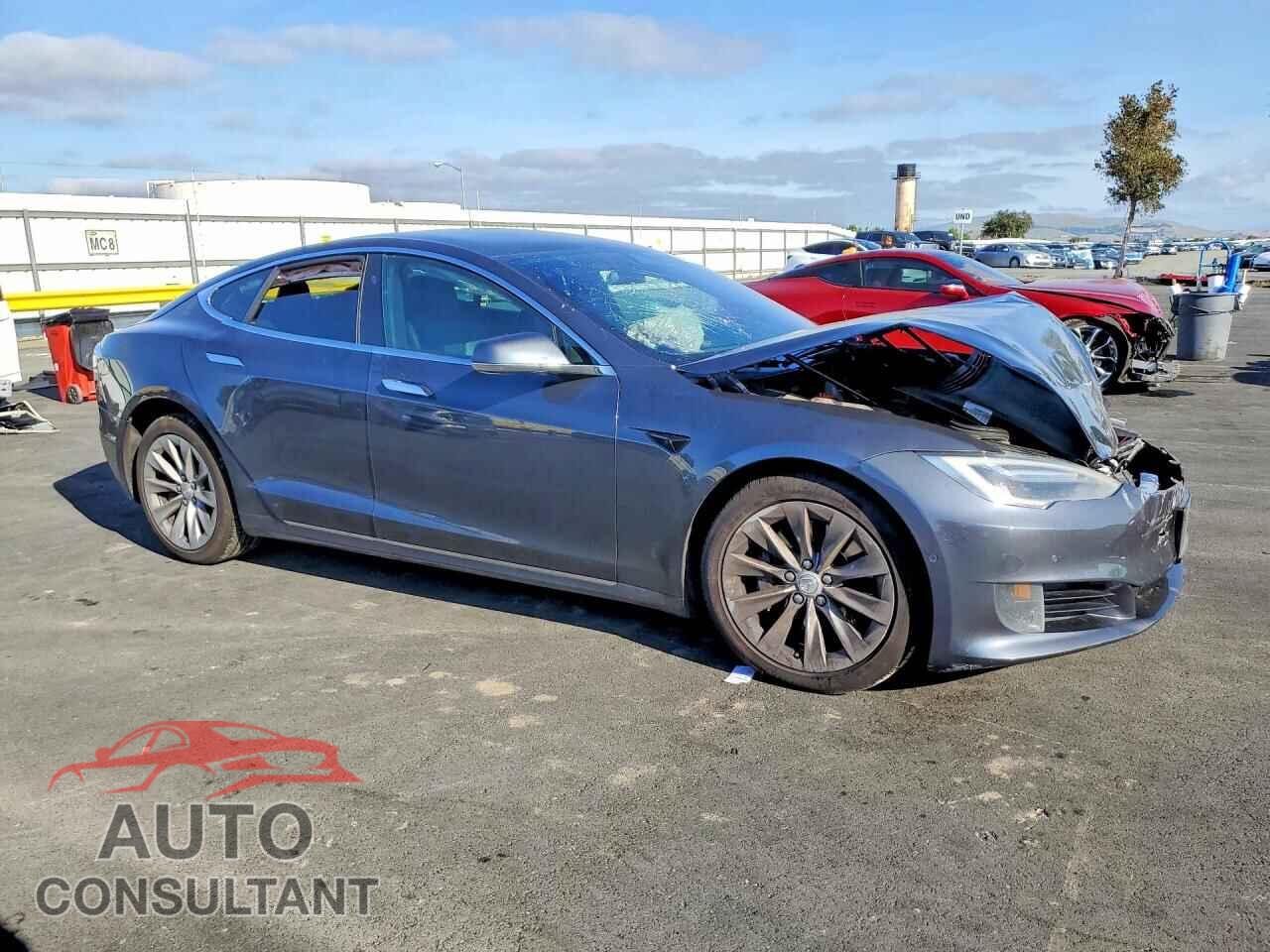 TESLA MODEL S 2017 - 5YJSA1E20HF211086