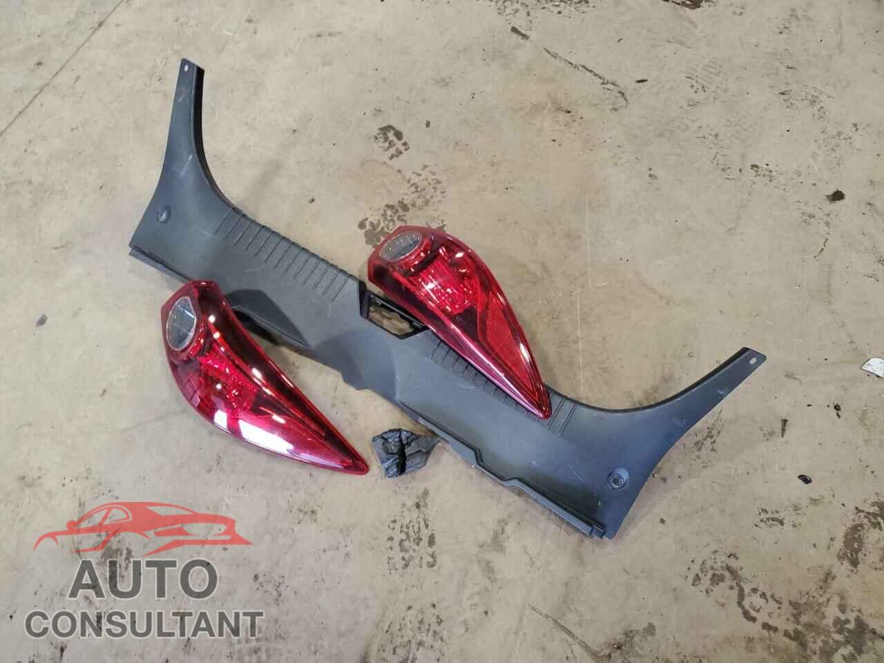 MAZDA 3 2017 - 3MZBN1V75HM119609