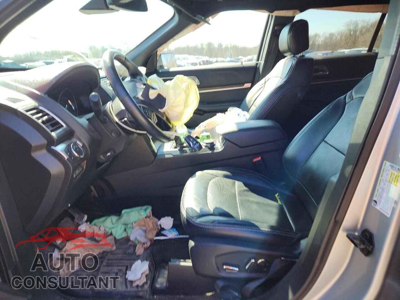 FORD EXPLORER 2017 - 1FM5K8FHXHGC19476