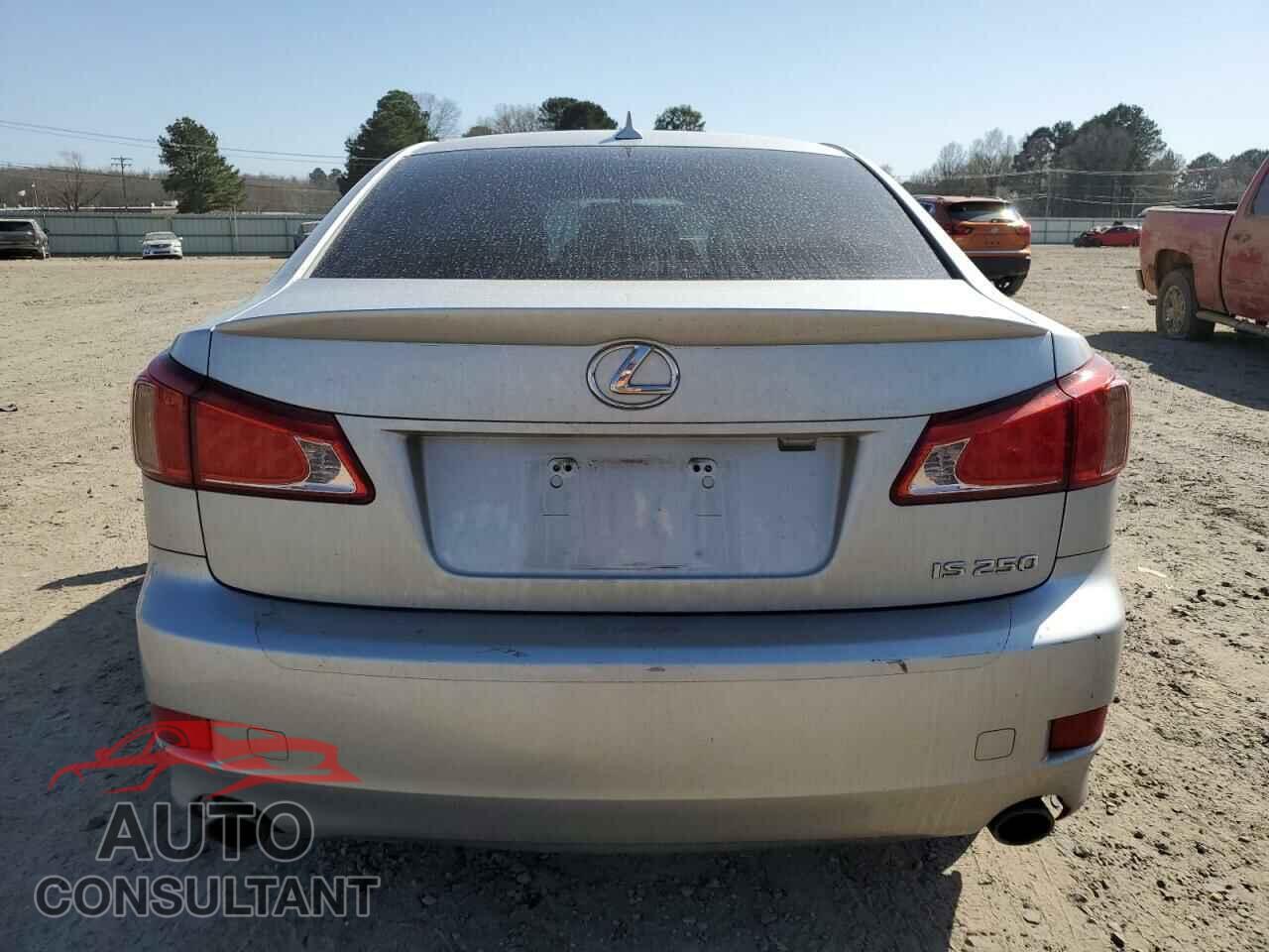 LEXUS IS 2011 - JTHBF5C21B5153704