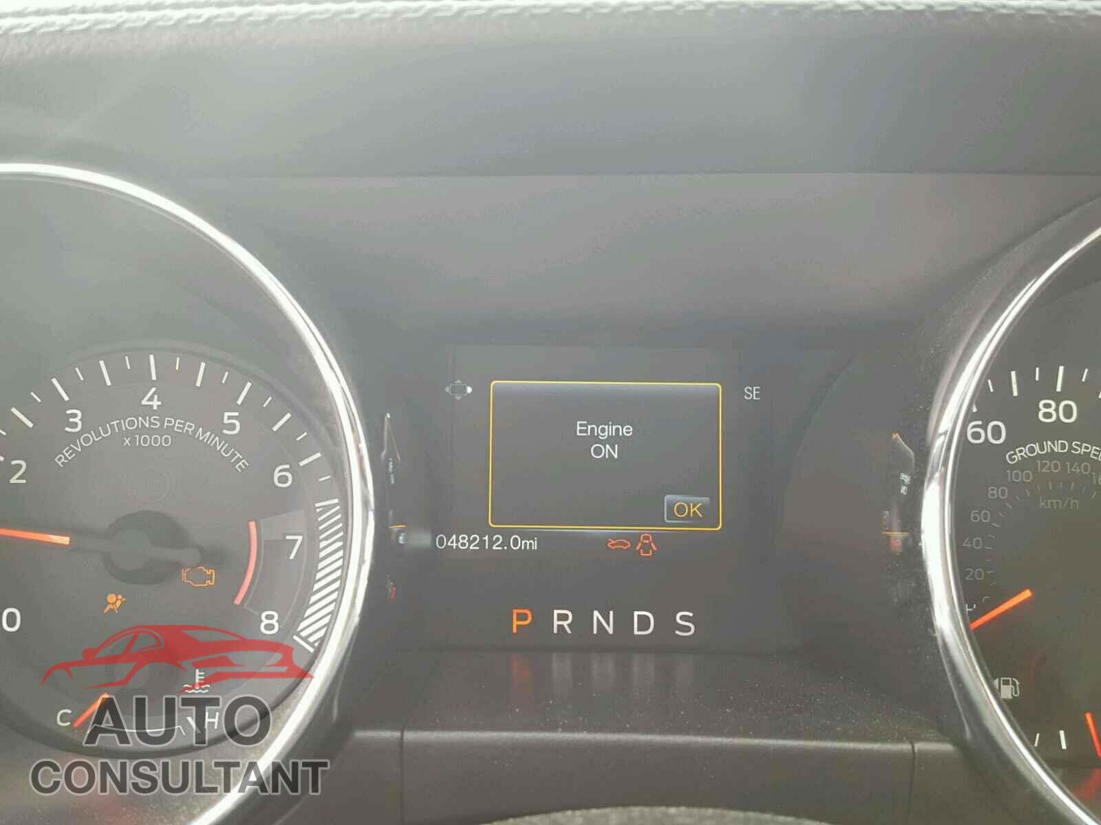 FORD MUSTANG 2015 - 1FATP8UH5F5392918