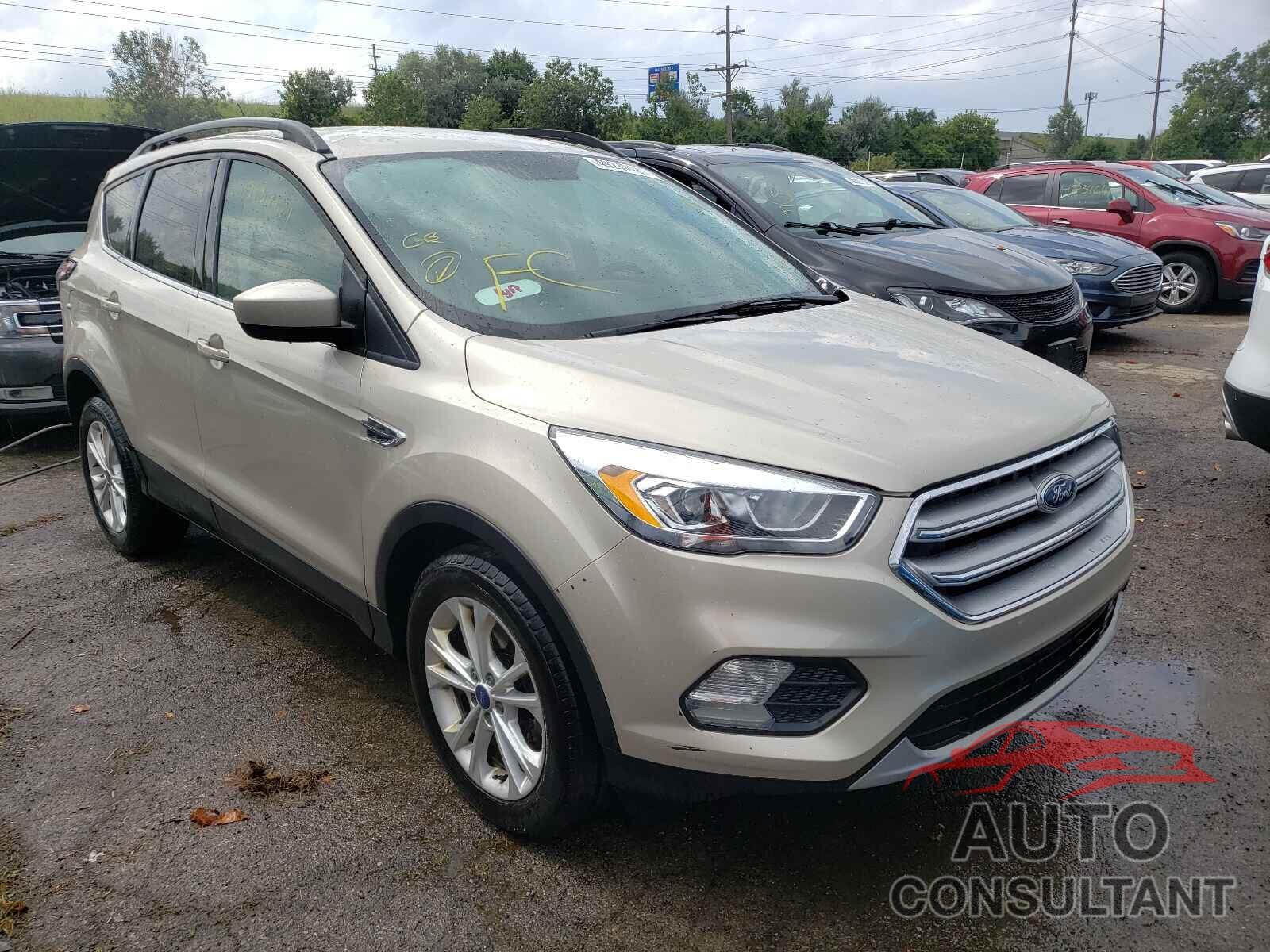 FORD ESCAPE 2017 - 1FMCU0GD7HUD09572