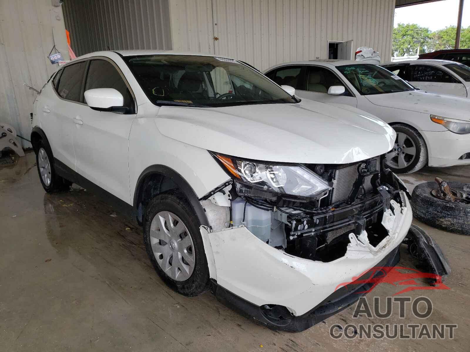 NISSAN ROGUE 2019 - JN1BJ1CP3KW239971