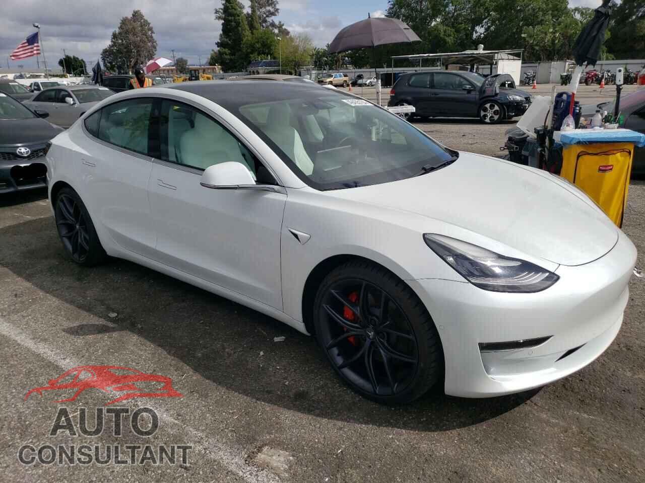 TESLA MODEL 3 2019 - 5YJ3E1EB3KF514413