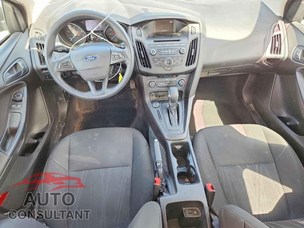 FORD FOCUS 2016 - 1FADP3E27GL324571