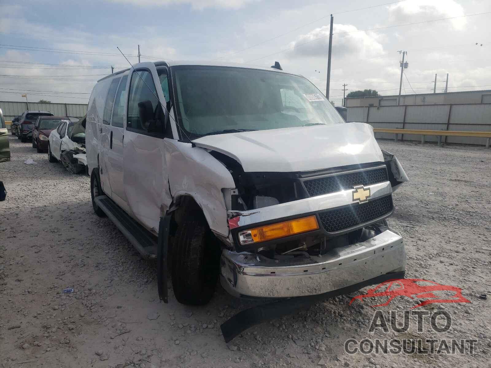 CHEVROLET EXPRESS 2020 - 1GCWGAFG4L1226900