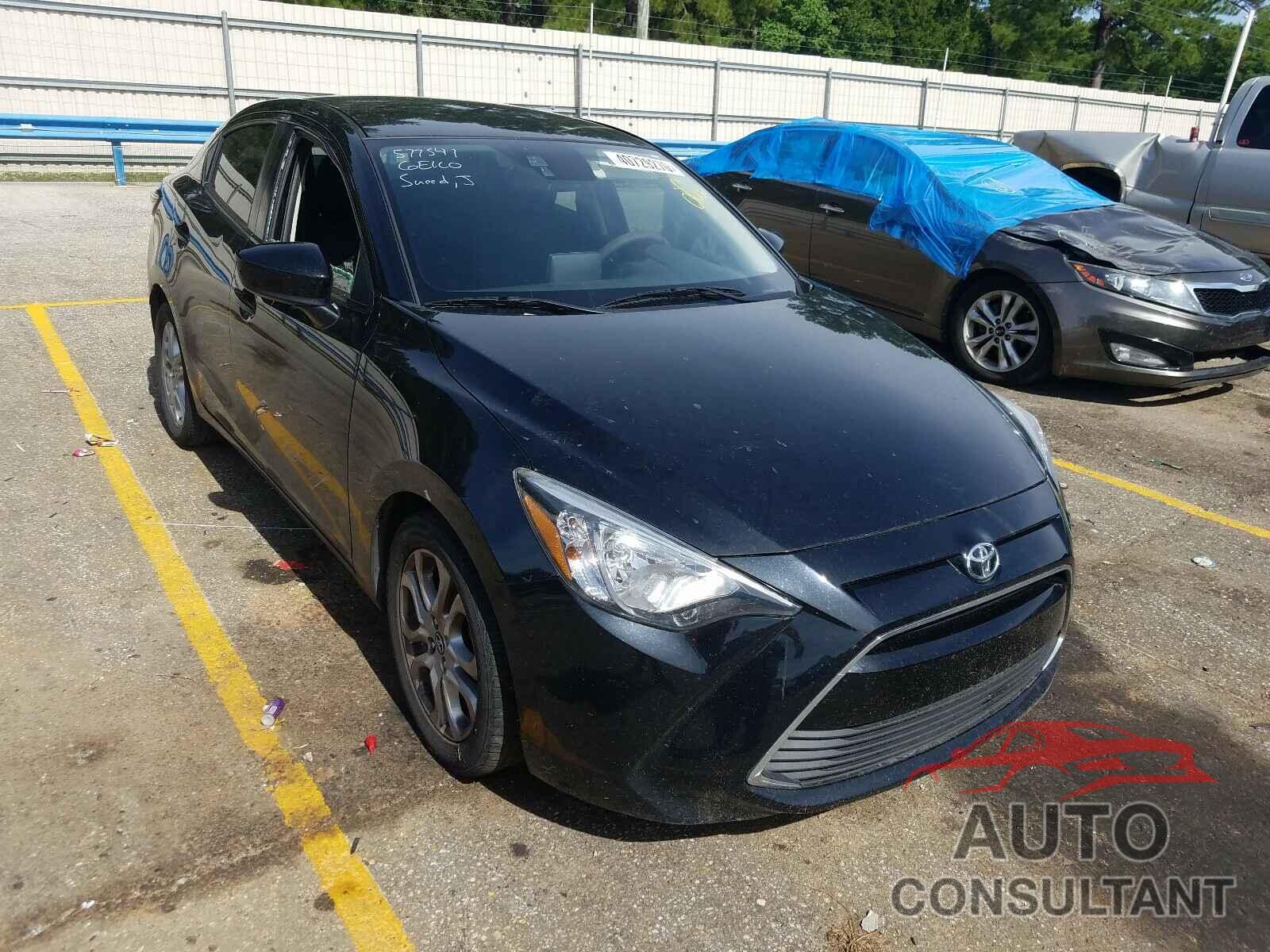 TOYOTA YARIS 2017 - 3MYDLBYV5HY152976