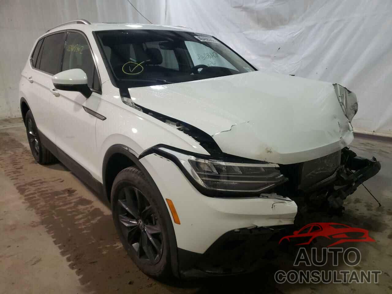 VOLKSWAGEN TIGUAN 2022 - 3VV2B7AX5NM061647