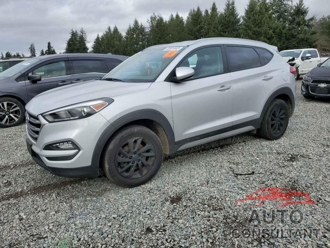 HYUNDAI TUCSON 2017 - KM8J33A40HU449337