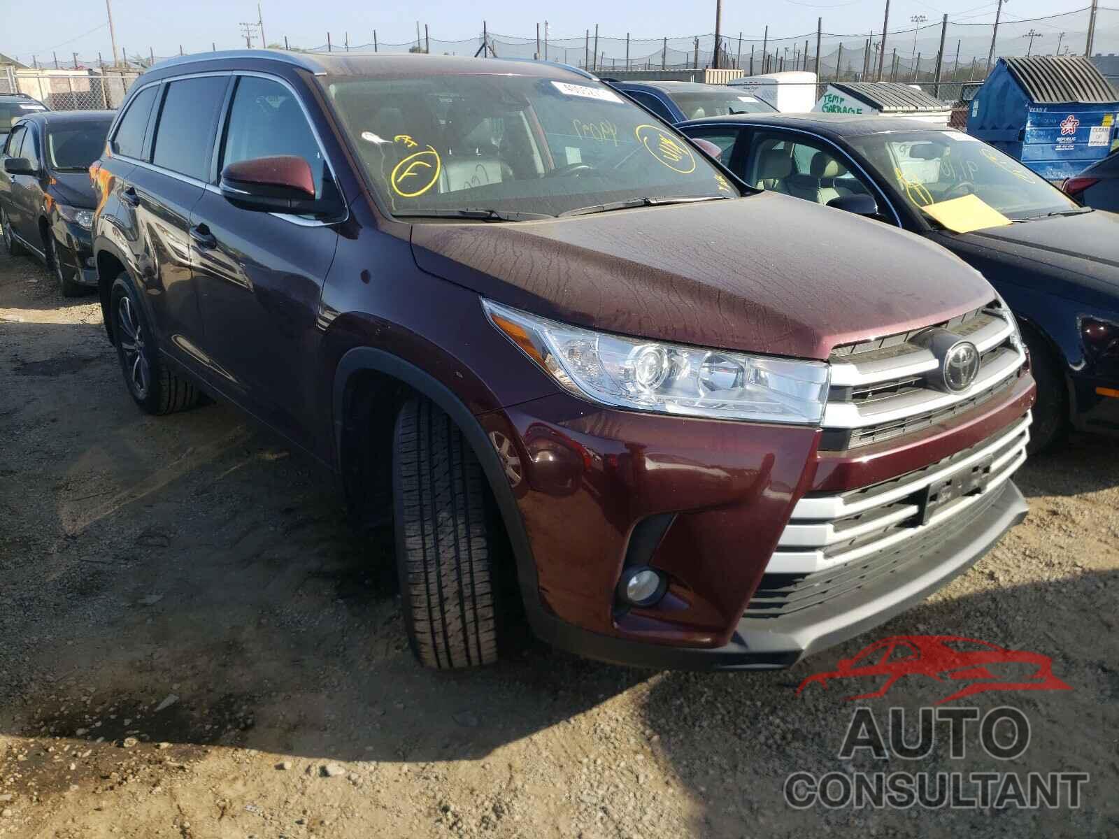 TOYOTA HIGHLANDER 2018 - 5TDJZRFH5JS895897