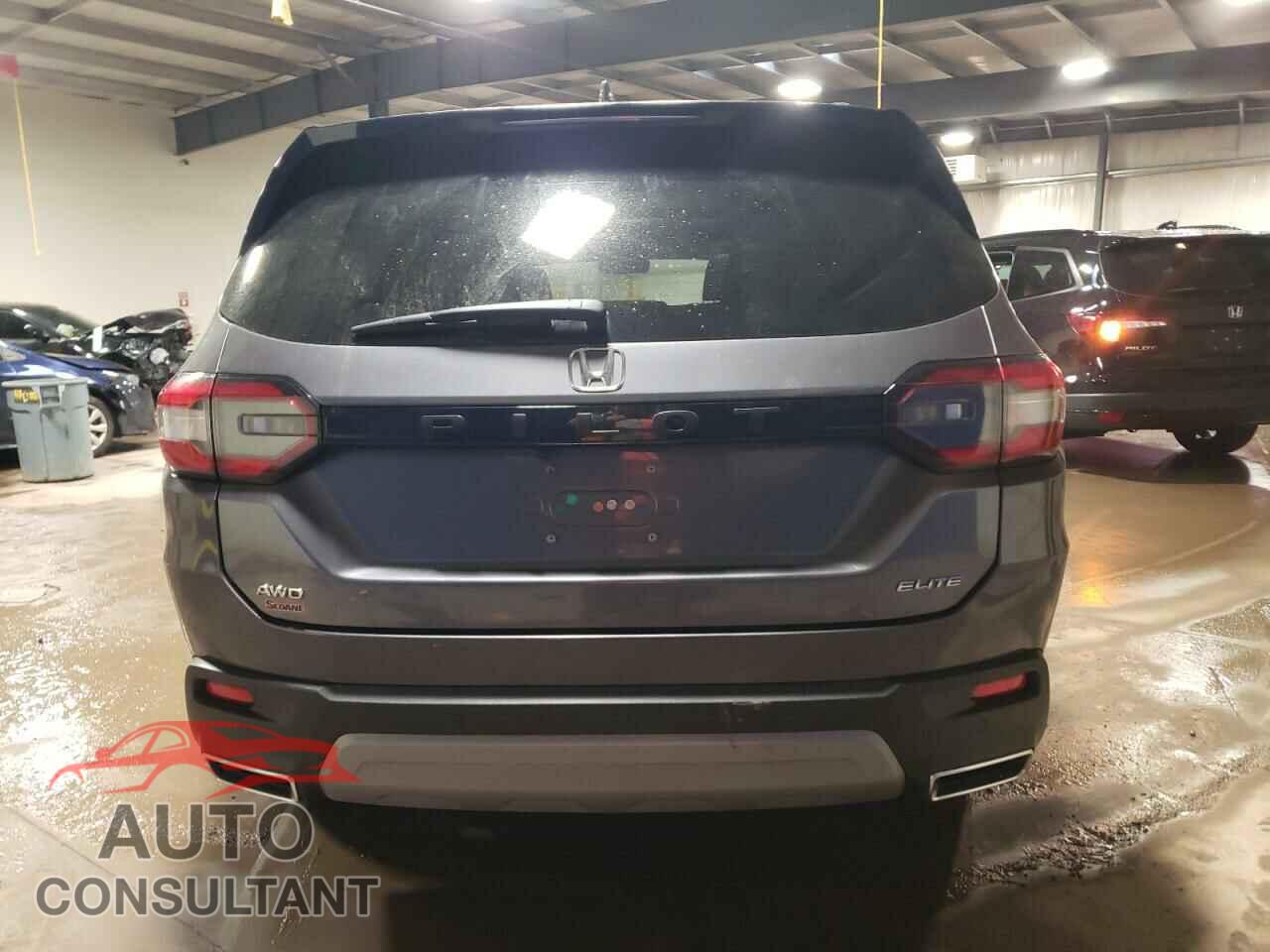 HONDA PILOT 2023 - 5FNYG1H85PB005477