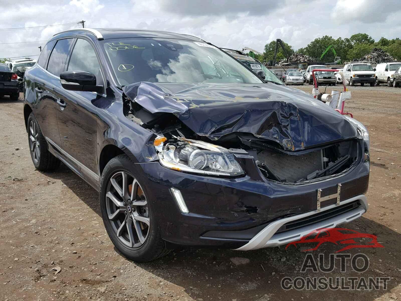 VOLVO XC60 2017 - YV449MRR5H2042130