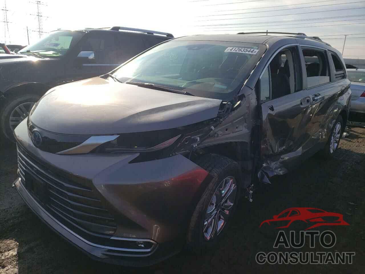 TOYOTA SIENNA 2022 - 5TDESKFCXNS057551