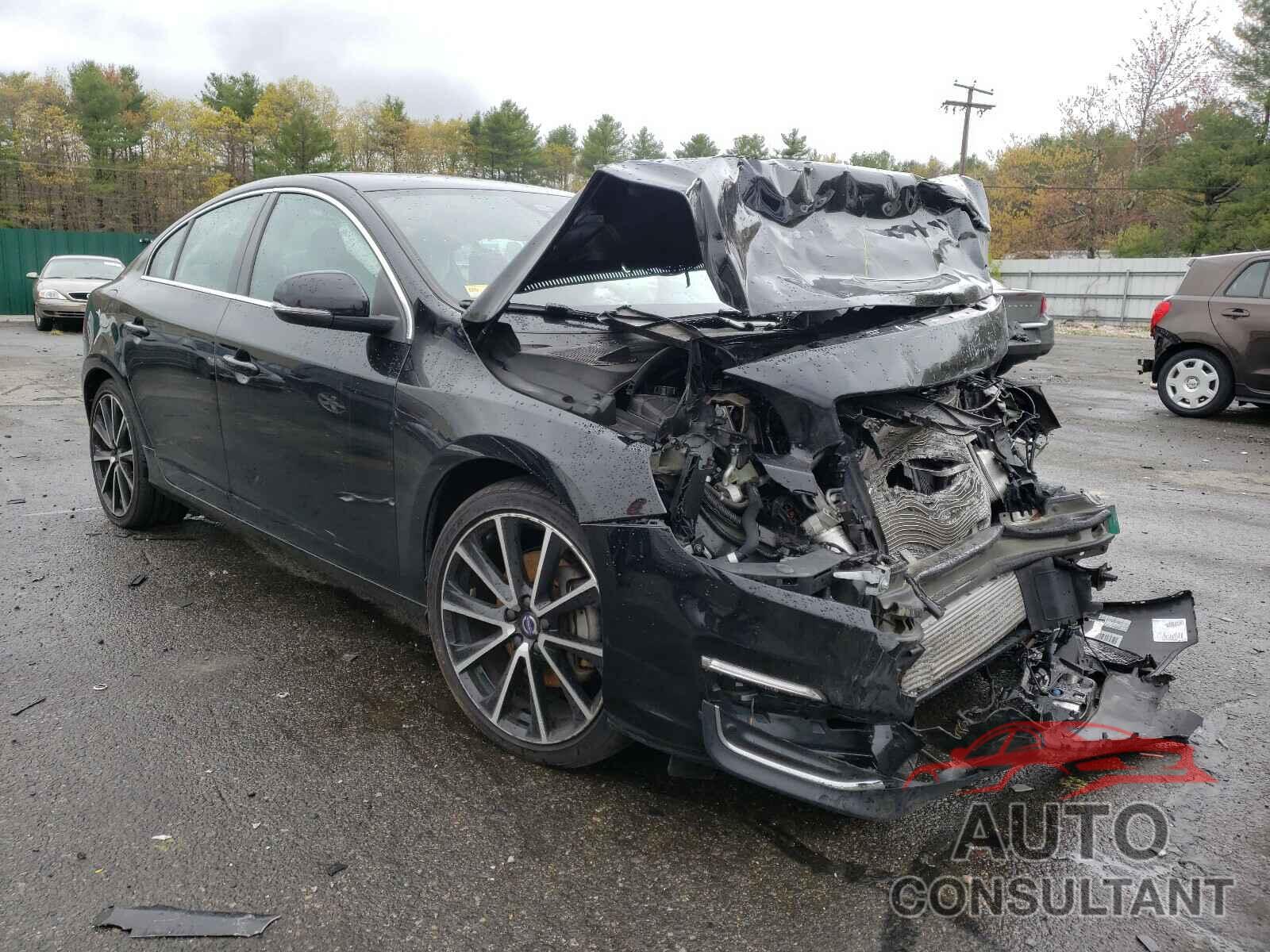 VOLVO S60 2016 - YV1612TK6G2400038