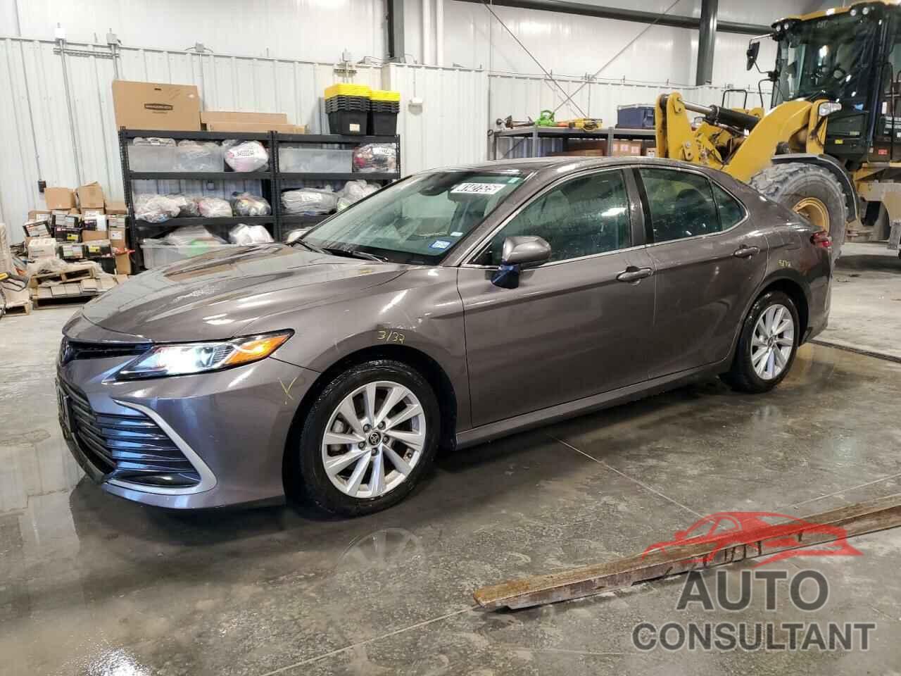 TOYOTA CAMRY 2022 - 4T1C11AK7NU692723