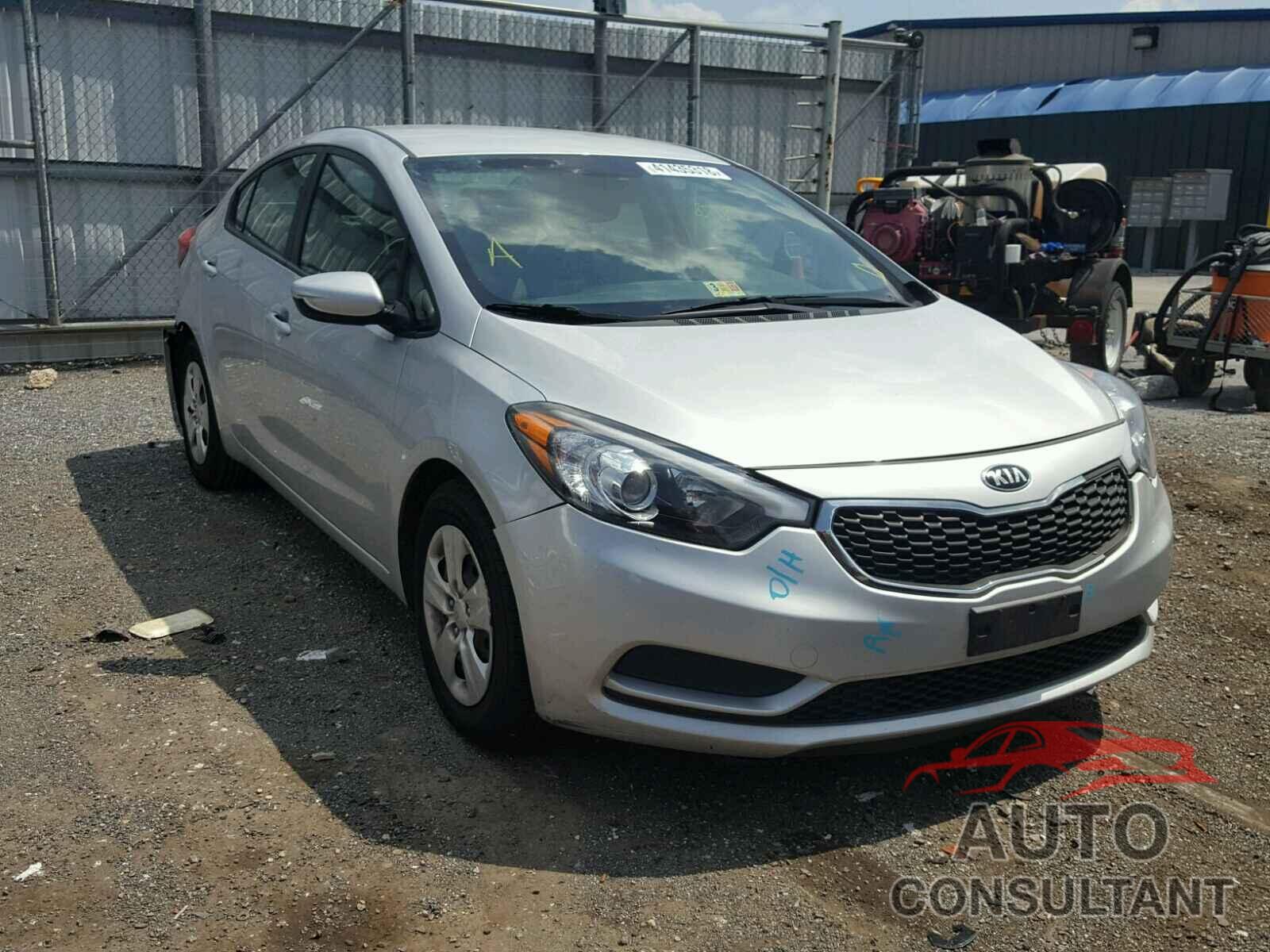 KIA FORTE 2015 - KNAFK4A65F5368519