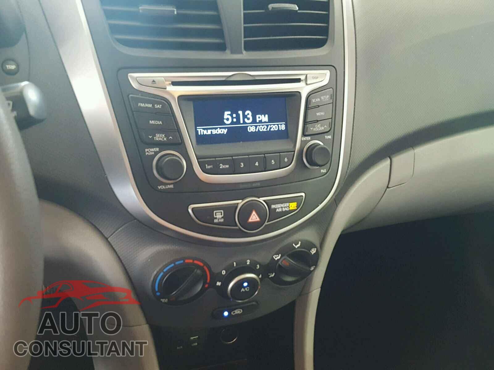 HYUNDAI ACCENT 2016 - KMHCT4AE5GU131459