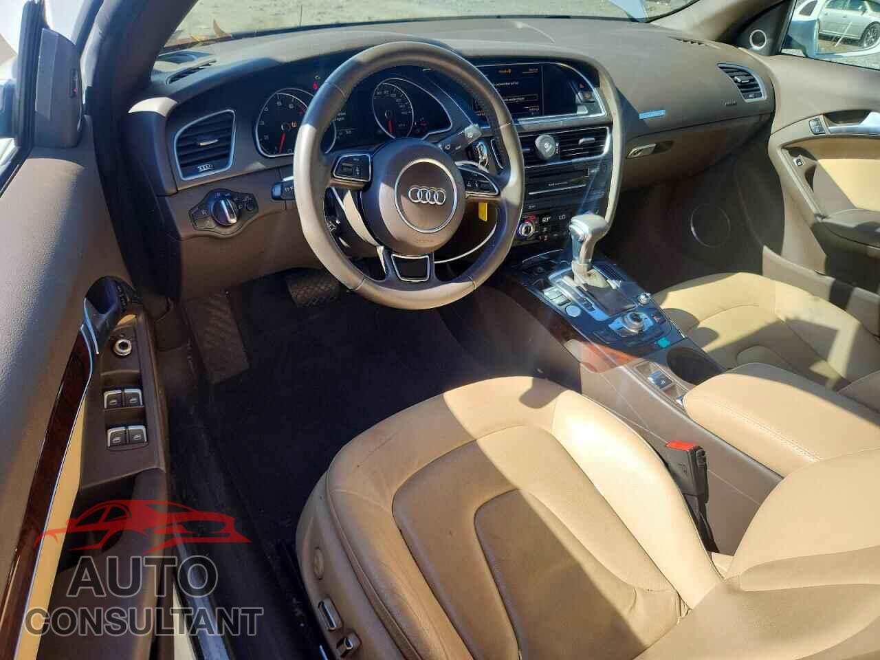 AUDI A5 2014 - WAULFAFH9EN007809