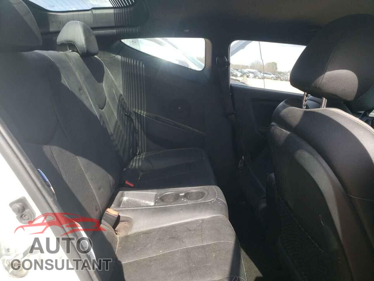 HYUNDAI VELOSTER 2016 - KMHTC6AE8GU278564
