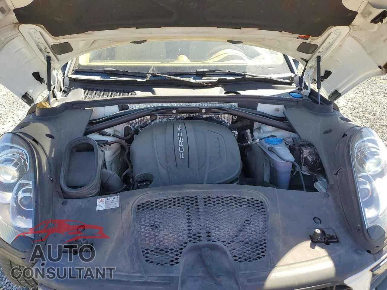 PORSCHE MACAN 2017 - WP1AA2A5XHLB01367