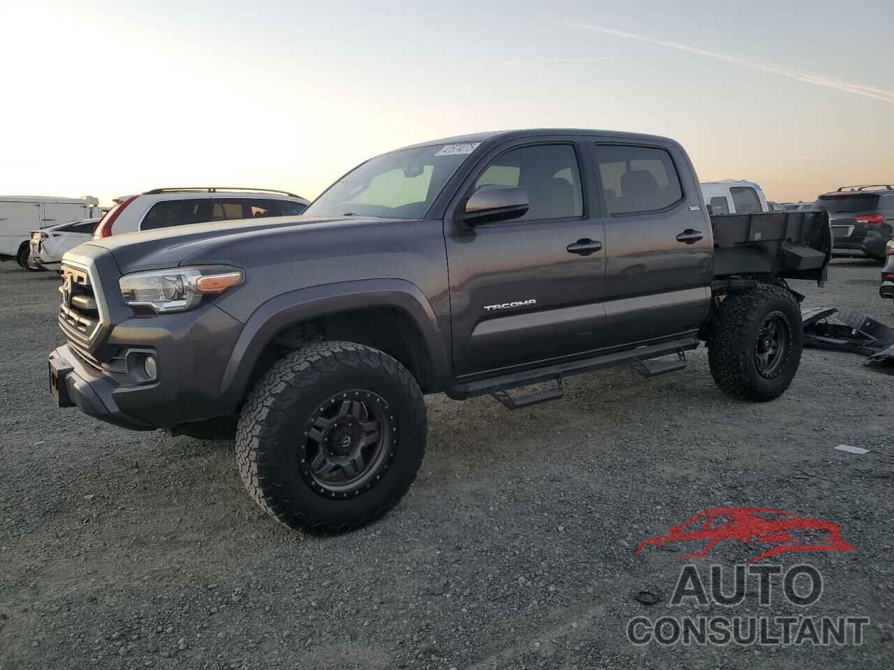 TOYOTA TACOMA 2017 - 3TMAZ5CN9HM030668