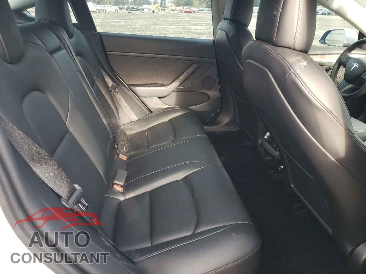 TESLA MODEL 3 2021 - 5YJ3E1EA8MF028044