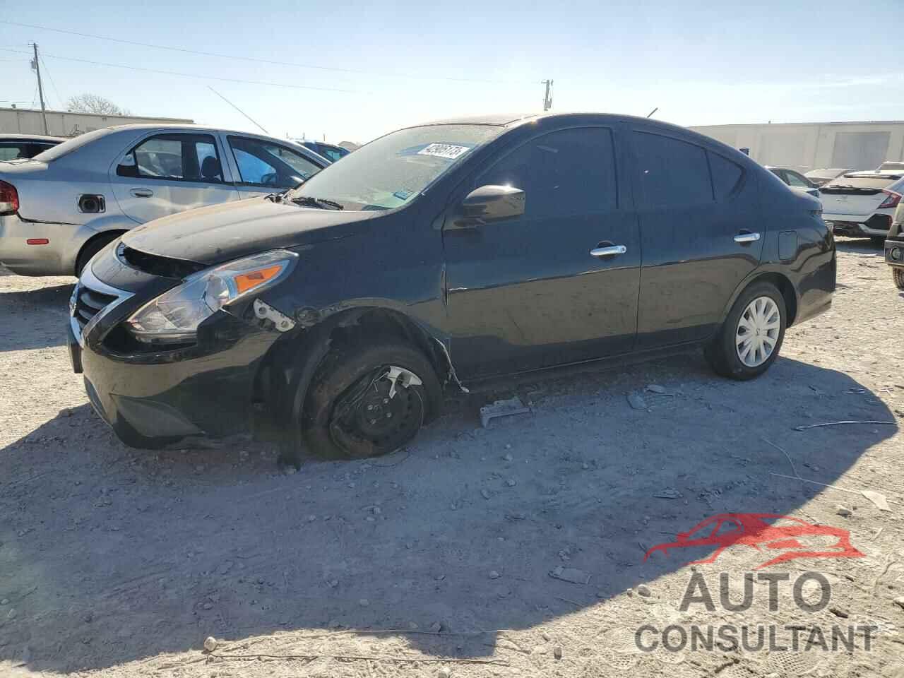 NISSAN VERSA 2019 - 3N1CN7AP3KL857036