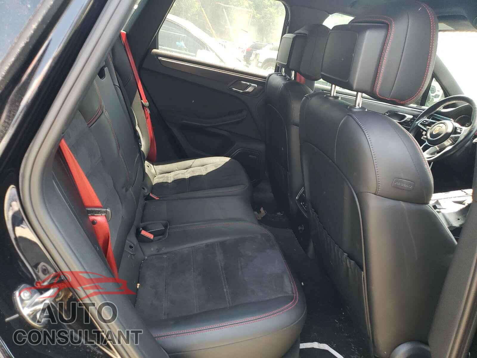 PORSCHE MACAN 2017 - WP1AG2A59HLB50851