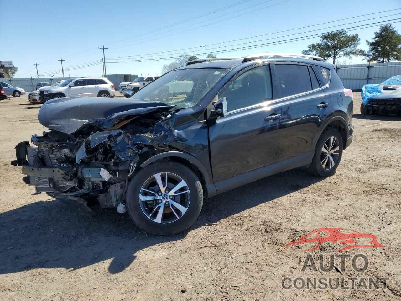 TOYOTA RAV4 2018 - JTMRFREV1JJ737928