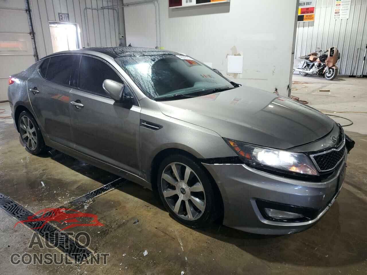 KIA OPTIMA 2013 - 5XXGR4A68DG127128