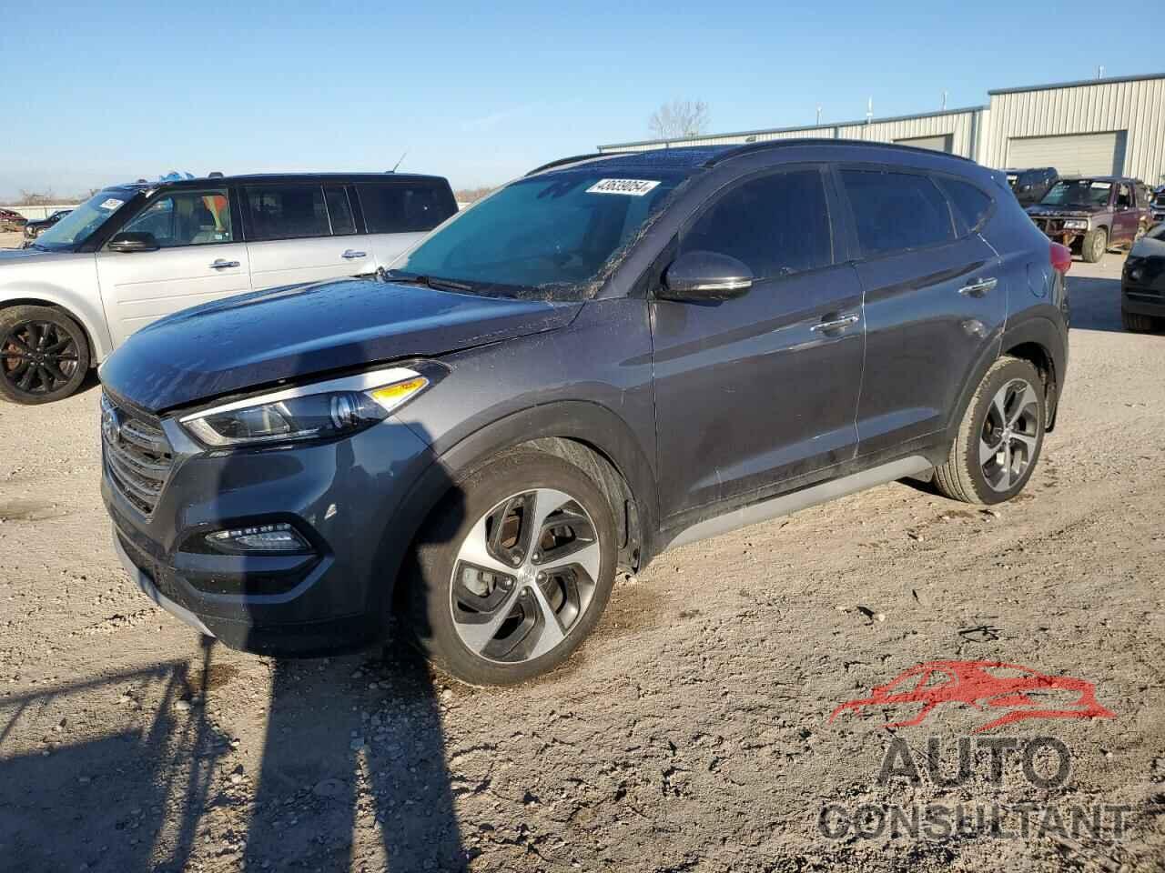 HYUNDAI TUCSON 2017 - KM8J33A22HU375093