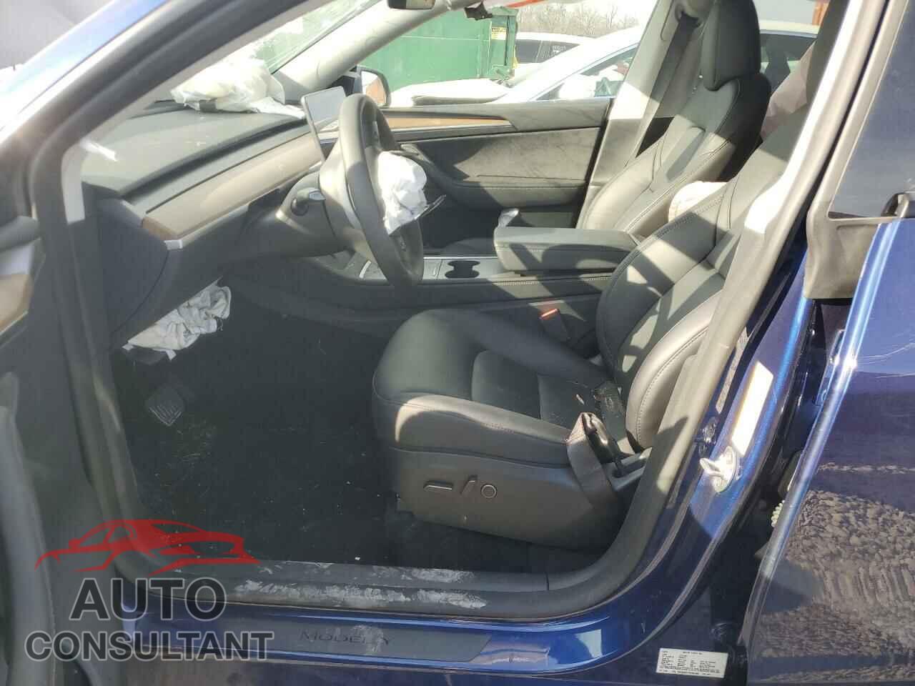 TESLA MODEL Y 2023 - 7SAYGAEE7PF802469